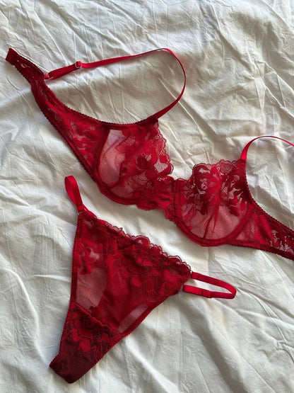 KARMA (Red lace lingerie set)